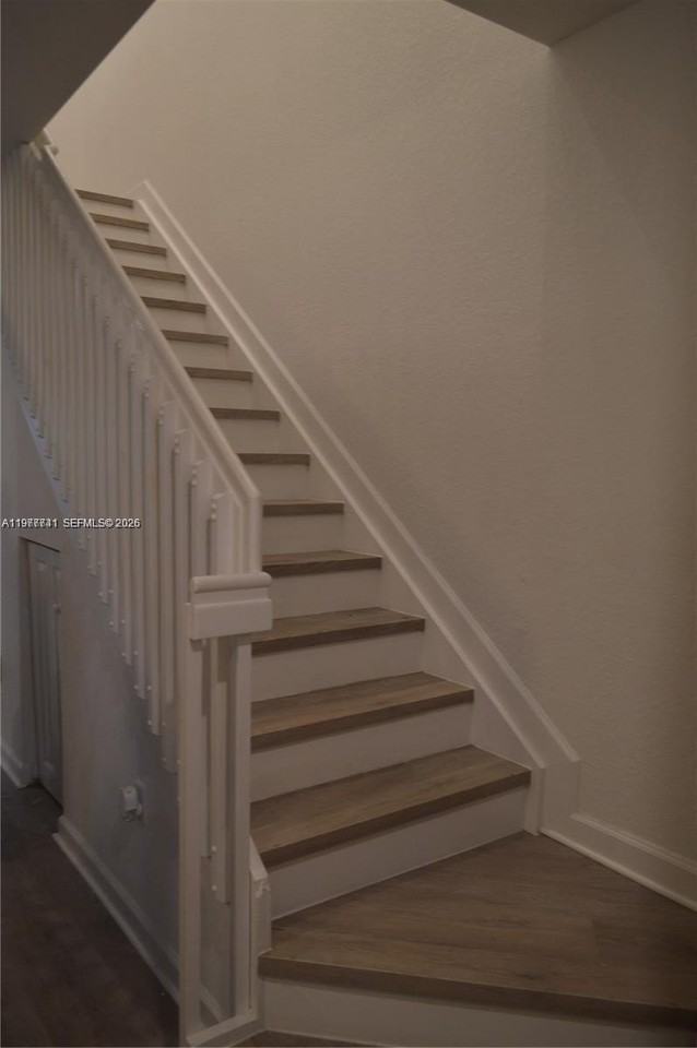 1522 Se 26th Ter - Photo 2 of 39