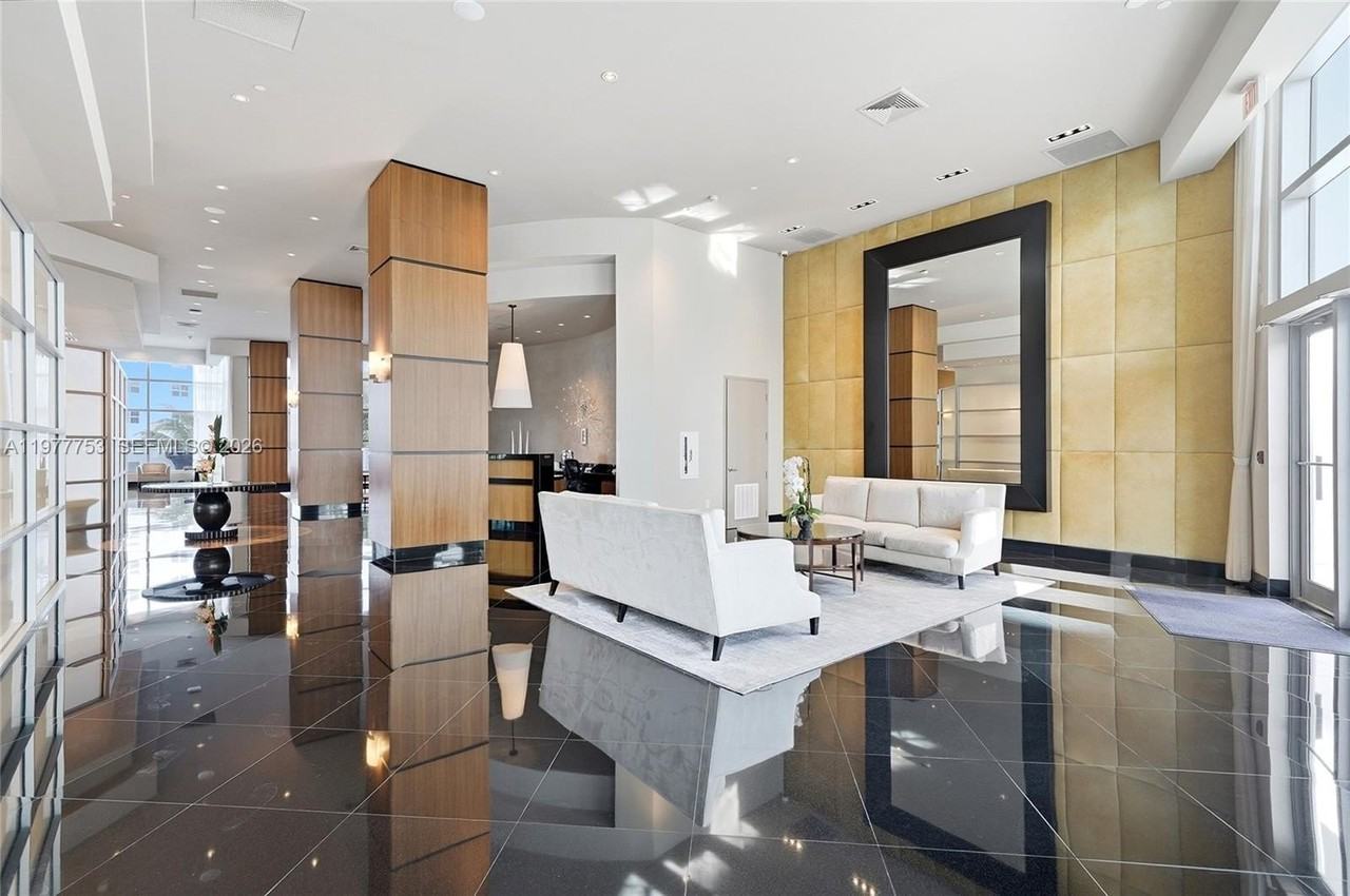 3101 S Ocean Dr #2807 - Photo 7 of 36