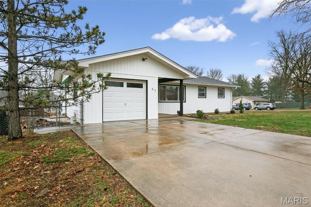 67 Strecker Rd - Photo 4 of 47