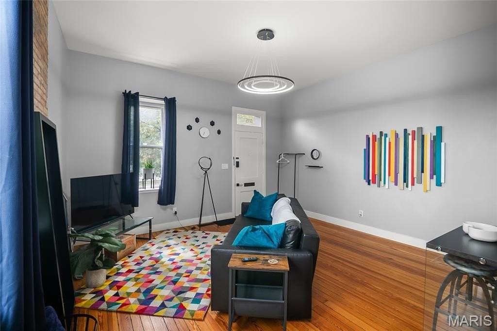 815 Rutger St - Photo 5 of 24