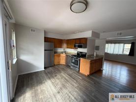 37 Judson St #8A - Photo 1 of 1