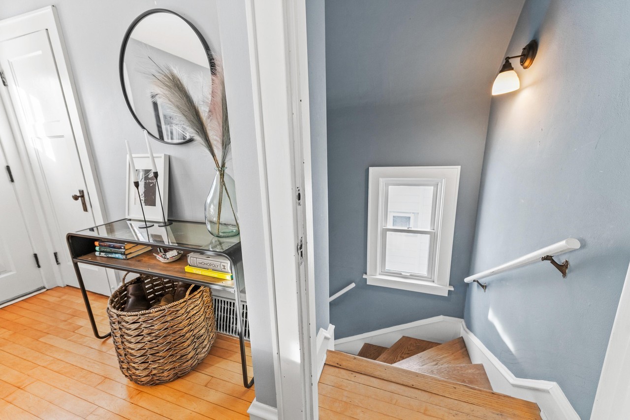 4518 N Woodburn St - Photo 2 of 25