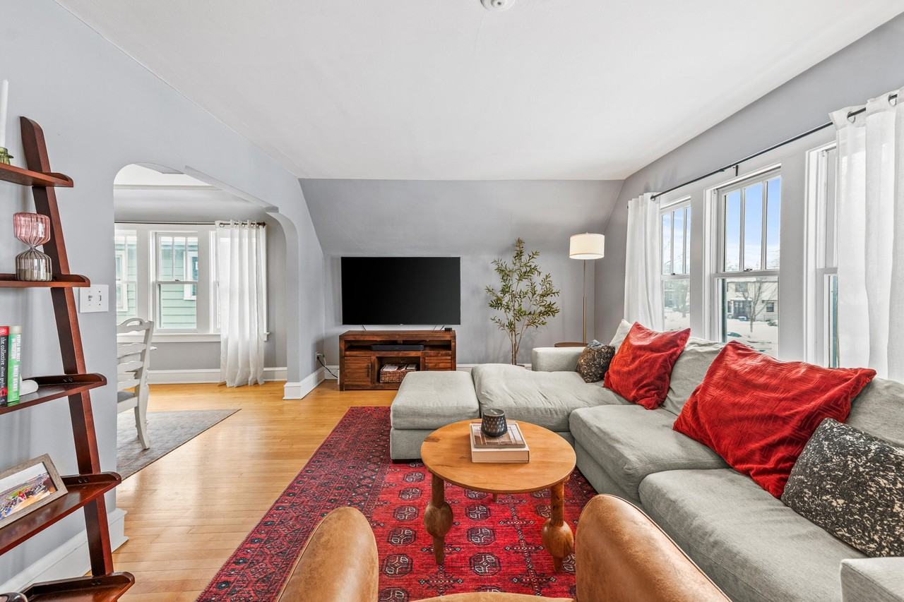 4518 N Woodburn St - Photo 6 of 25