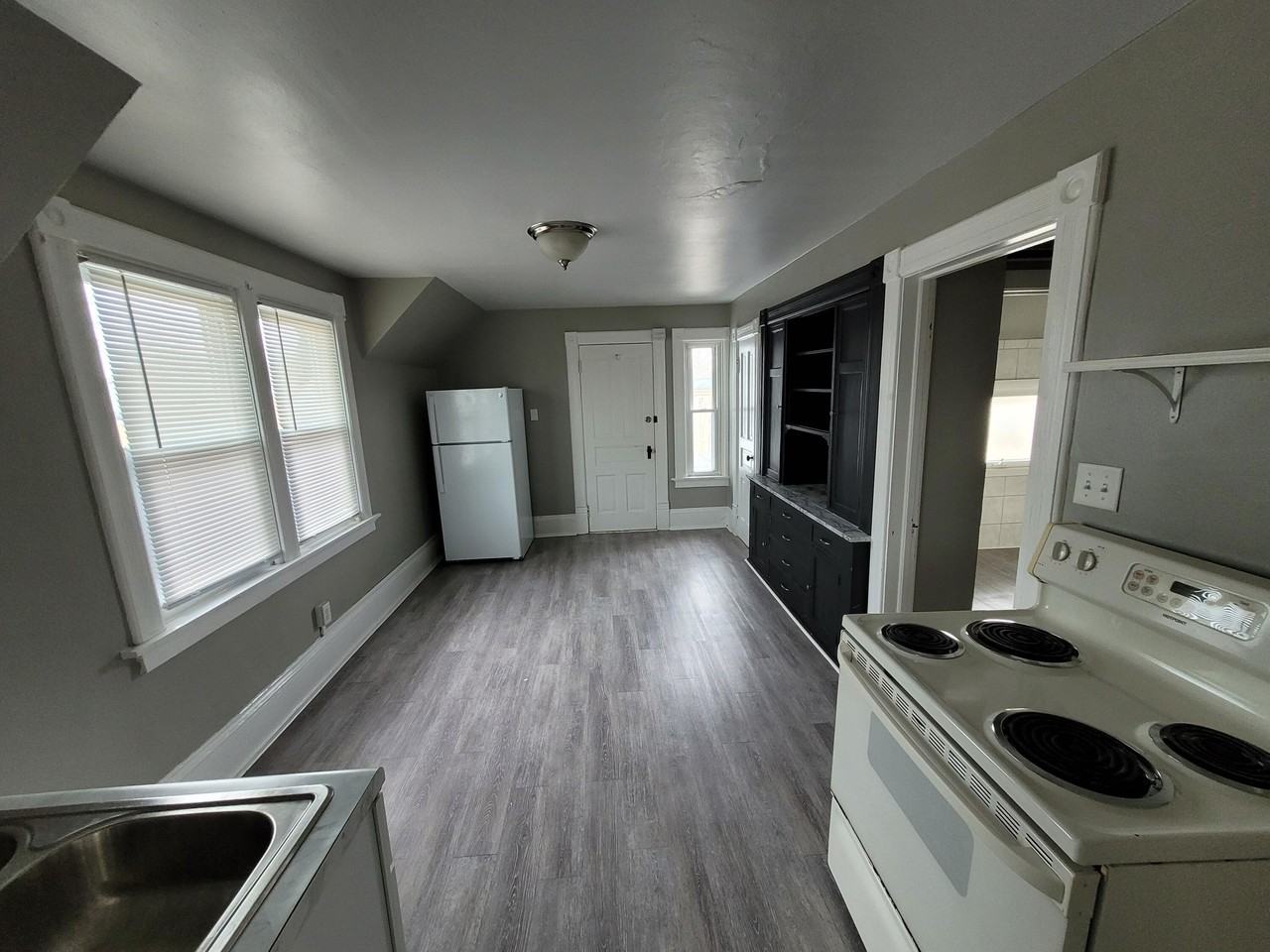 4168A N 92nd St - Photo 2 of 12