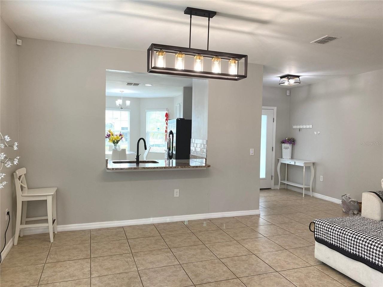 8948 Mondial Ct - Photo 5 of 29