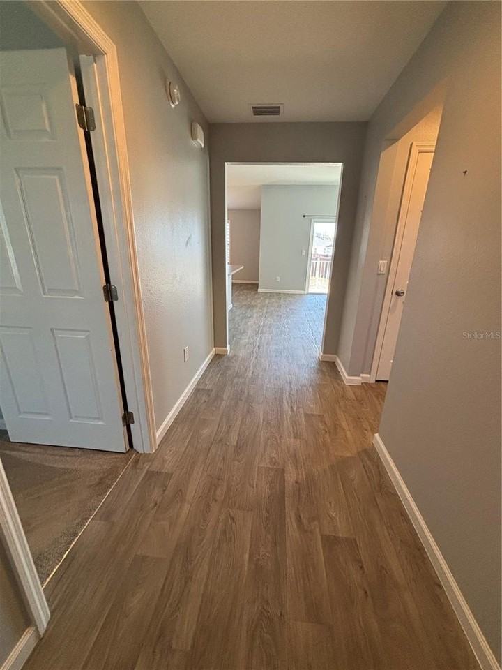 3319 Rohan Rd - Photo 4 of 39