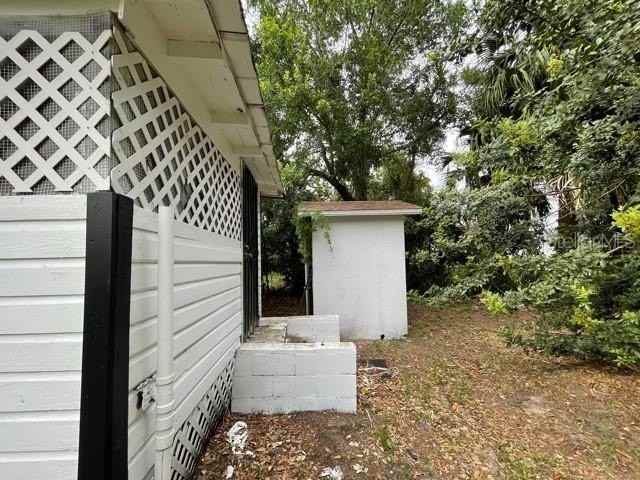 1703 Mccarthy Ave - Photo 2 of 15