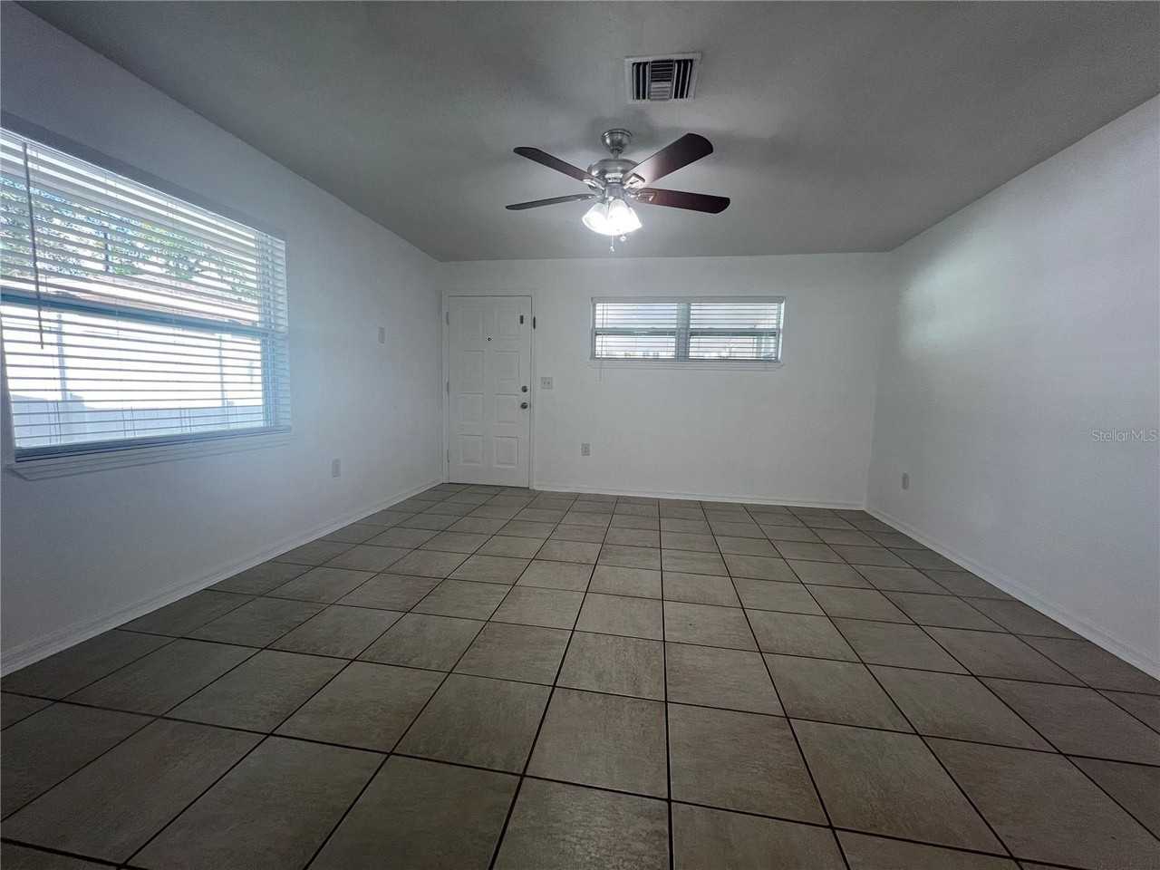 2220 Amherst Ave - Photo 3 of 15