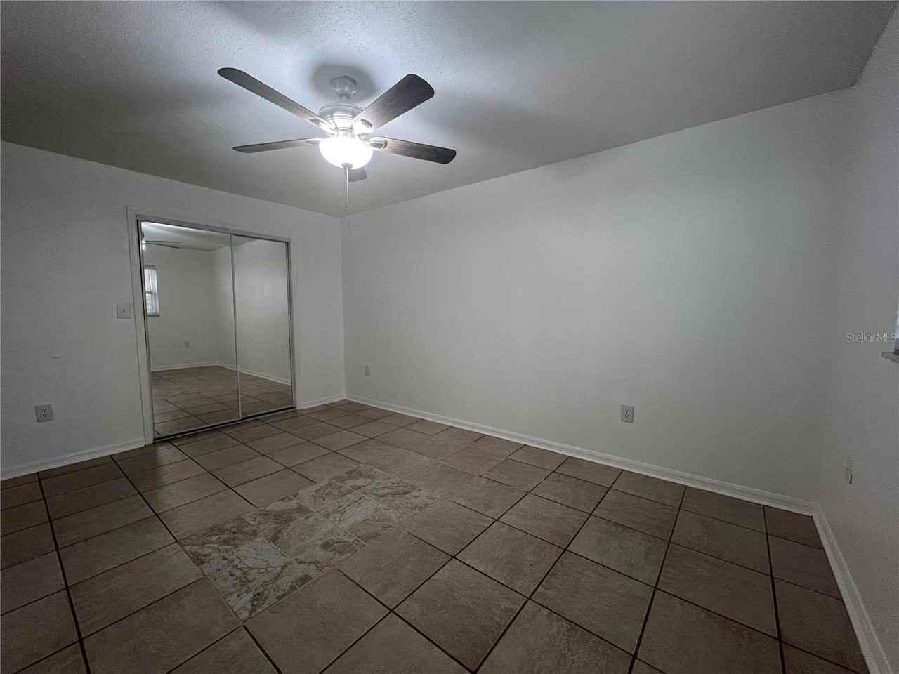 2220 Amherst Ave - Photo 7 of 15