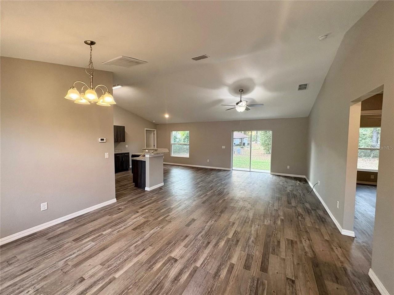 5384 Nw 60th Ter - Photo 5 of 26