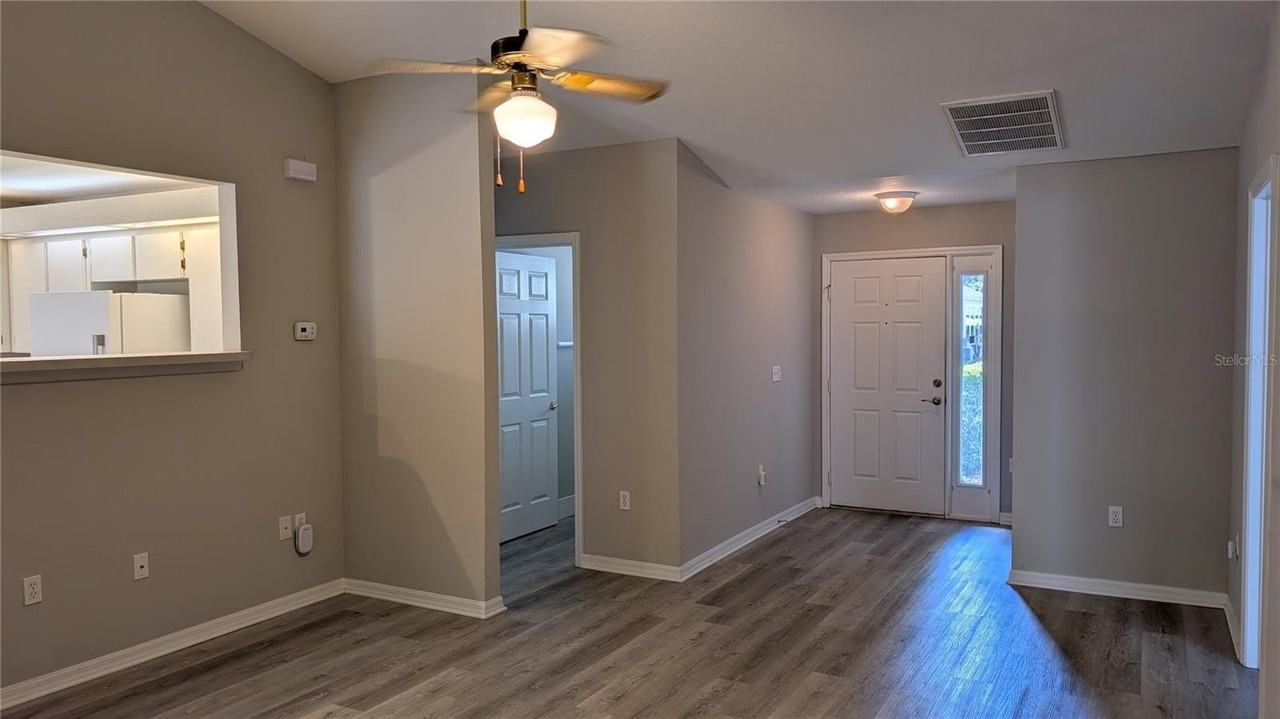 10912 Sw 69th Cir - Photo 3 of 11