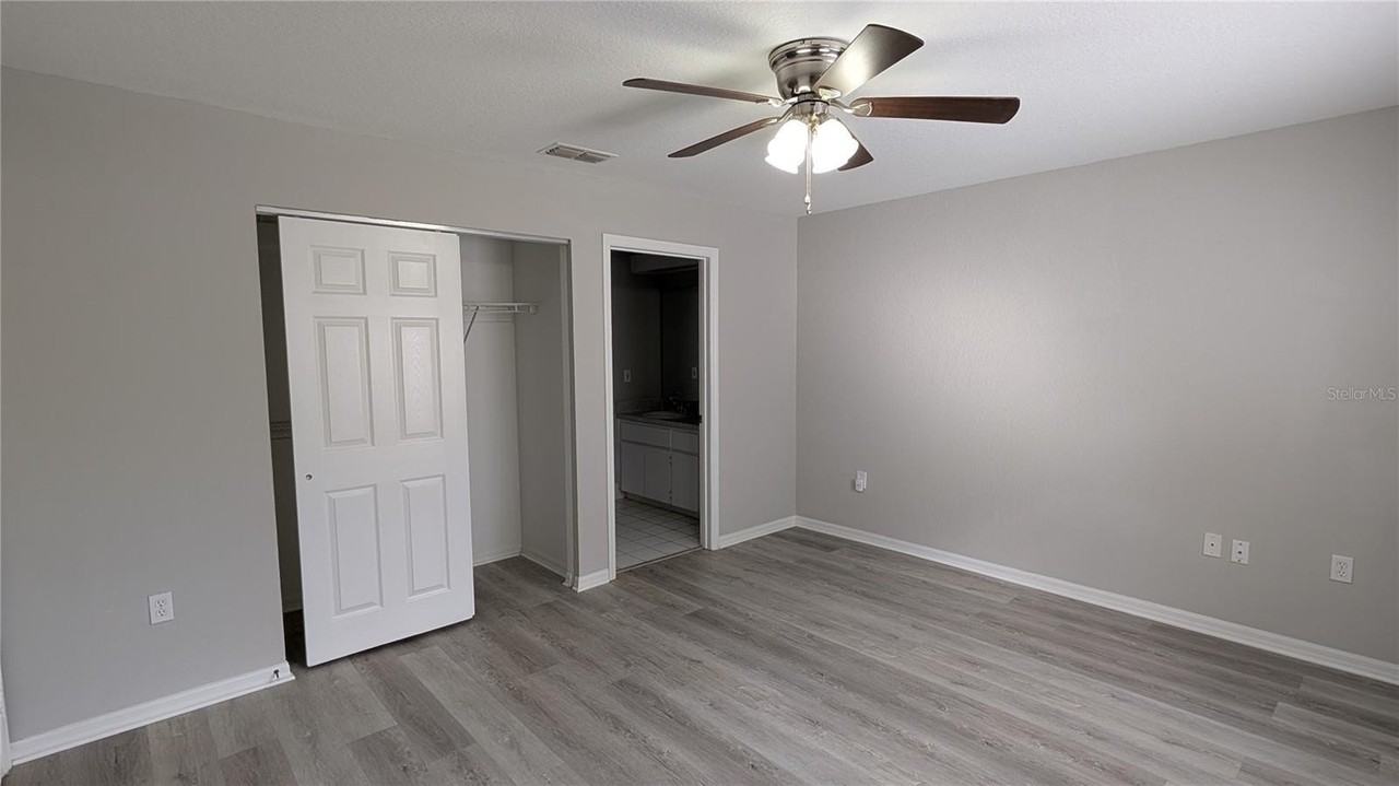 10912 Sw 69th Cir - Photo 7 of 11