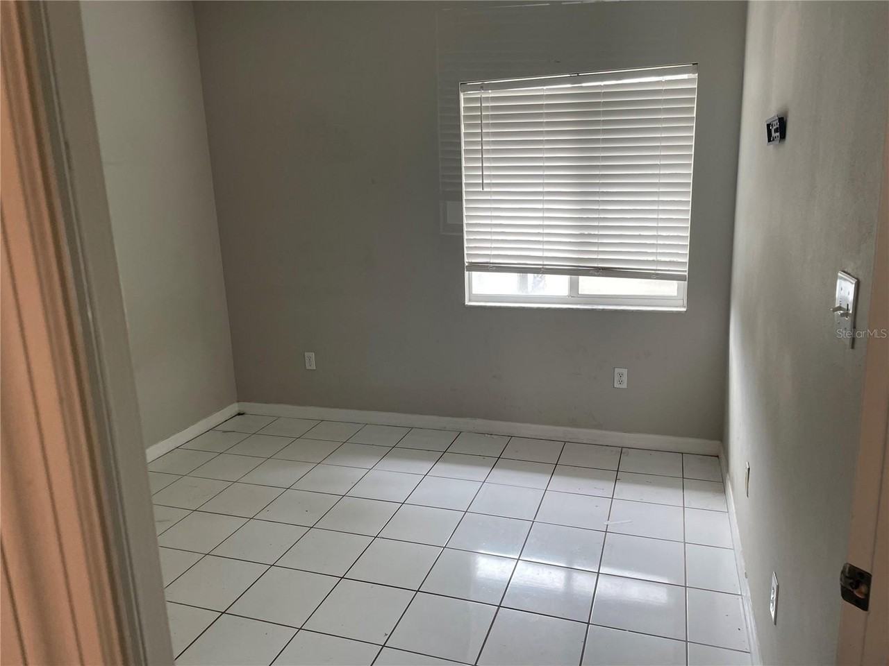 522 Villa Del Sol Cir #201 - Photo 4 of 12