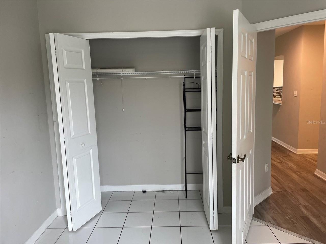 522 Villa Del Sol Cir #201 - Photo 6 of 12