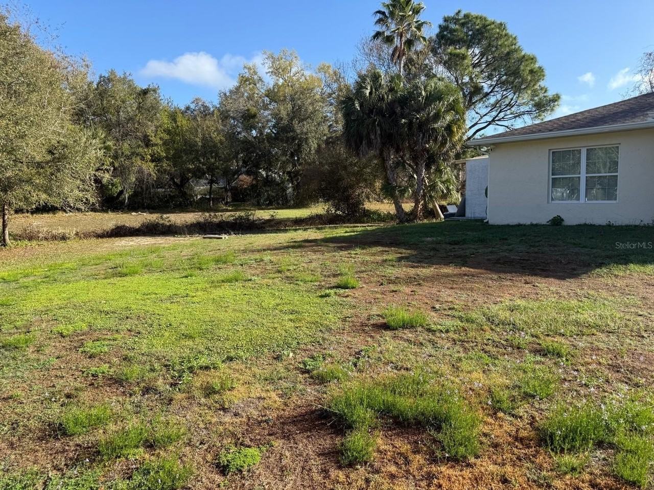 2923 N Stewart St - Photo 6 of 42