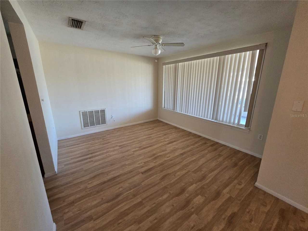 2531 Almond Dr - Photo 6 of 24