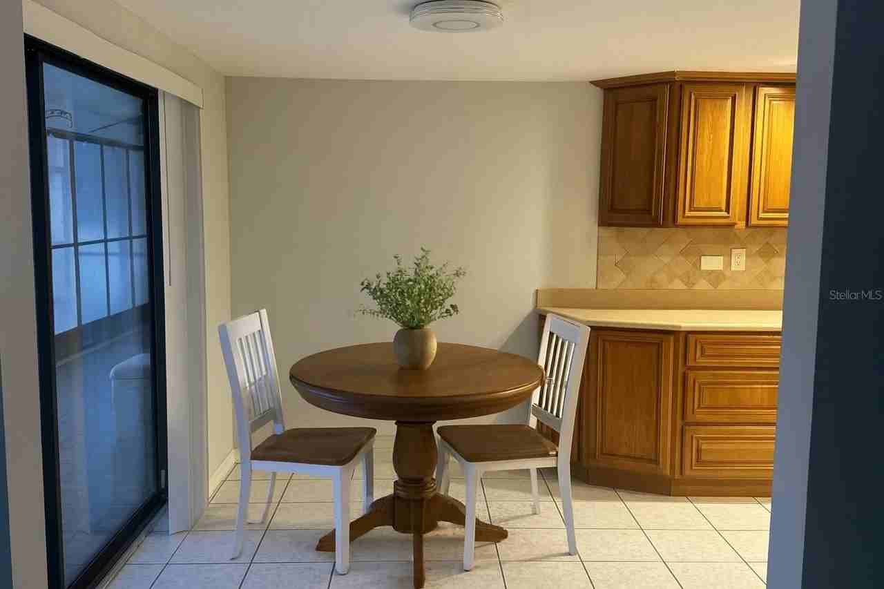 8320 Sanden Dr - Photo 4 of 14