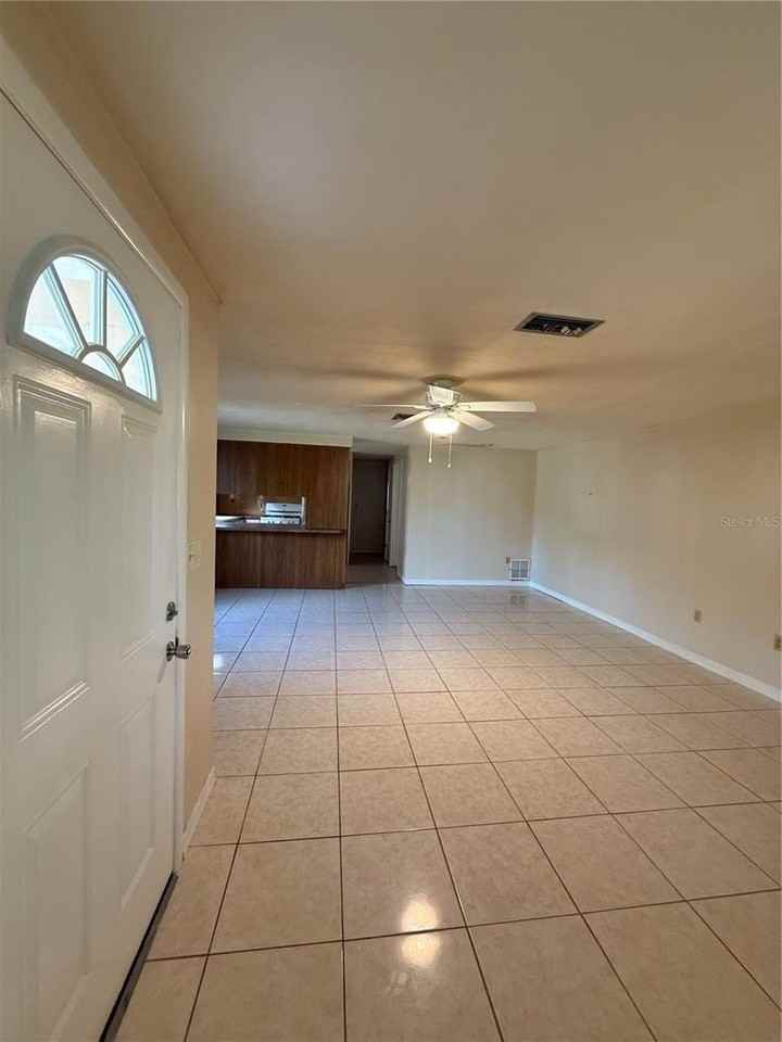 6218 Missouri Ave - Photo 3 of 10