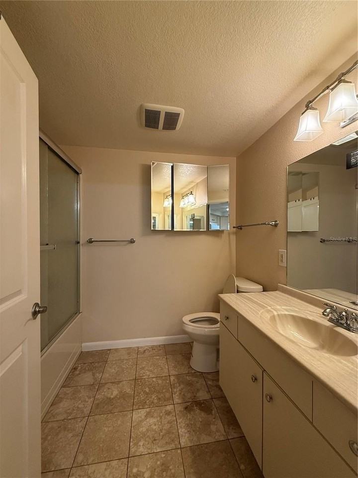 6218 Missouri Ave - Photo 6 of 10