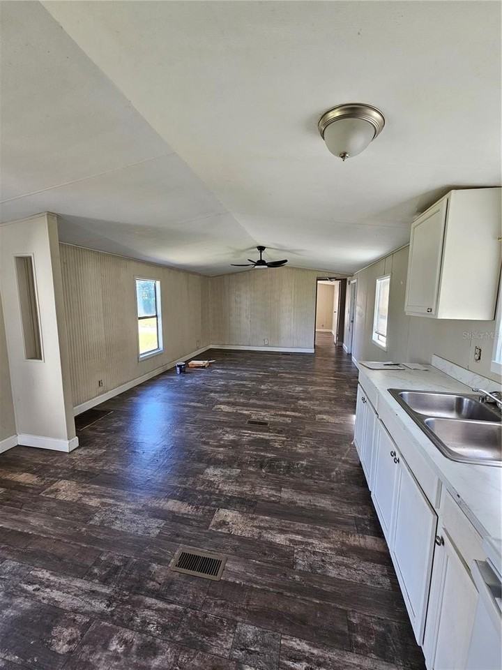 3245 E Main St #11 - Photo 4 of 14