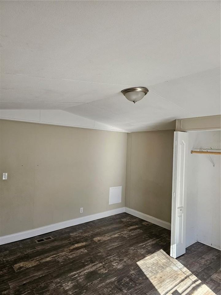 3245 E Main St #11 - Photo 7 of 14