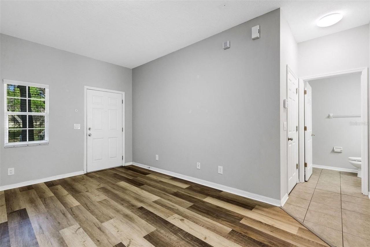 9306 River Rock Ln - Photo 3 of 50