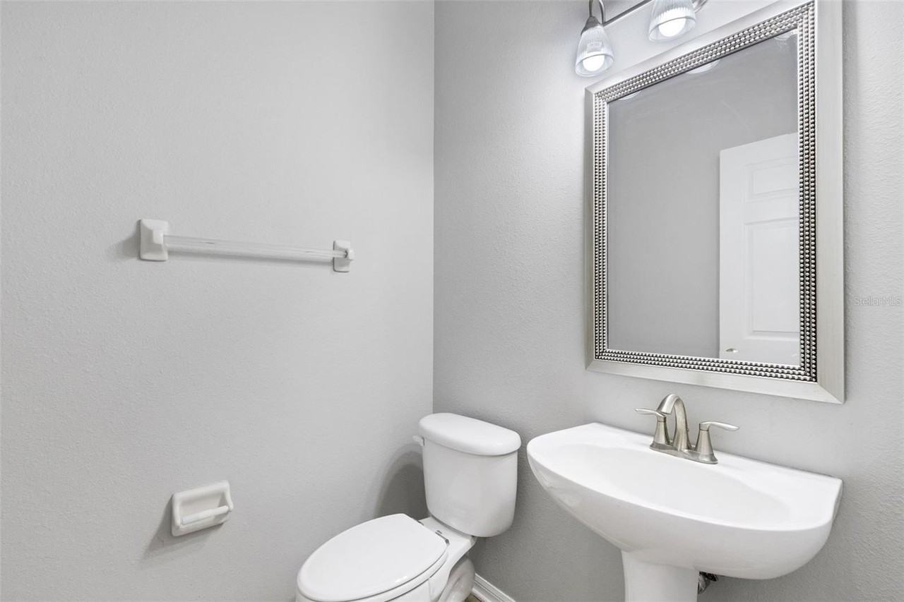 9306 River Rock Ln - Photo 7 of 50