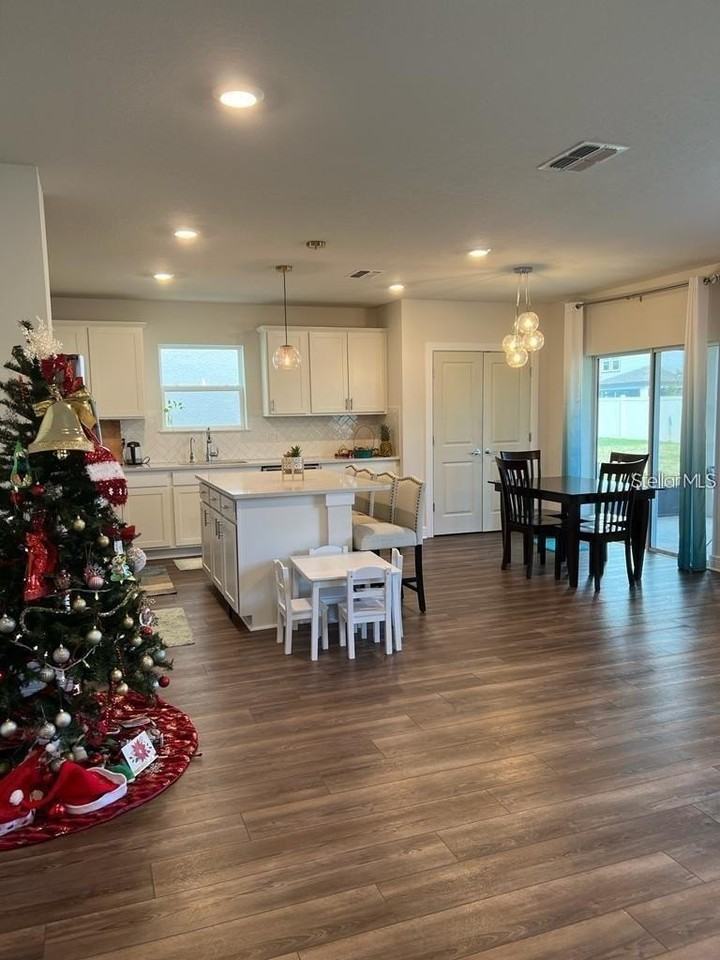 30555 Thunderbird Dr - Photo 4 of 32