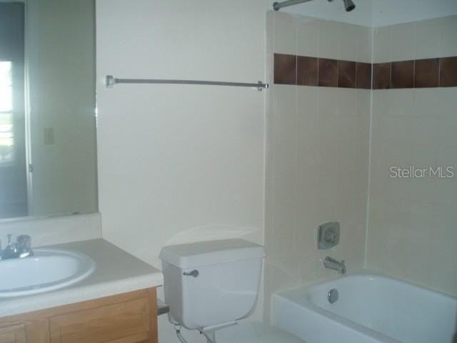 6124 Westgate Dr #104 - Photo 7 of 11