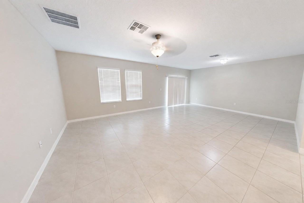 5355 Night Tide Ln - Photo 3 of 17