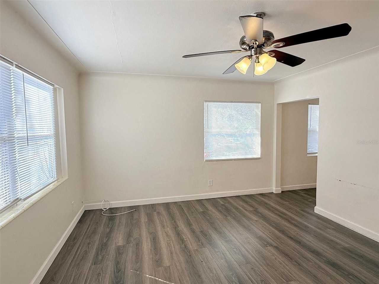 1543 43rd St S - Photo 3 of 31