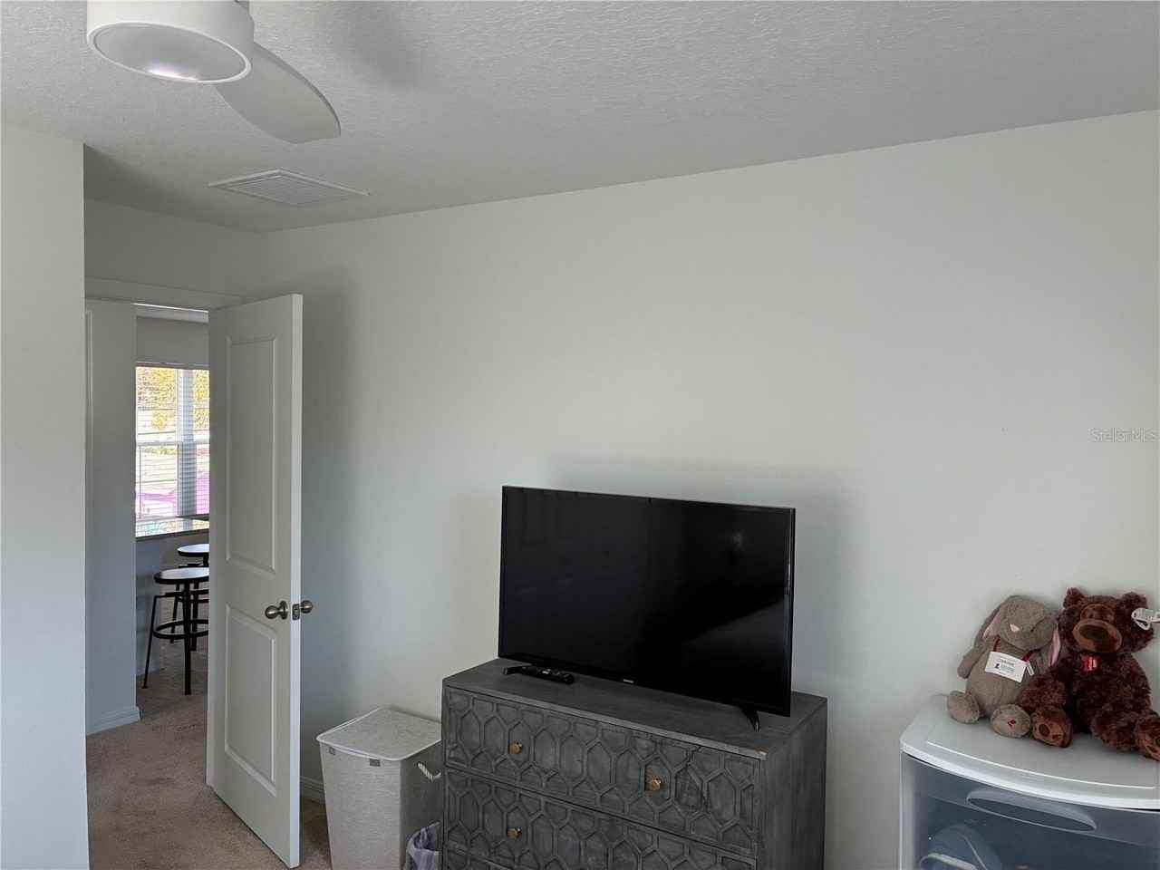 2651 1/2 Bayside Dr S - Photo 3 of 15