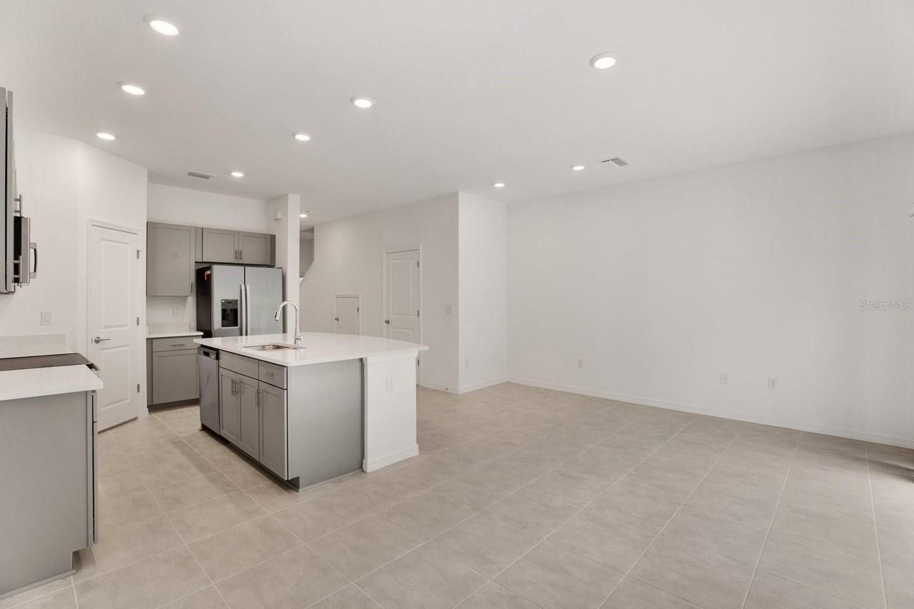 2151 Hallier Cv - Photo 5 of 39