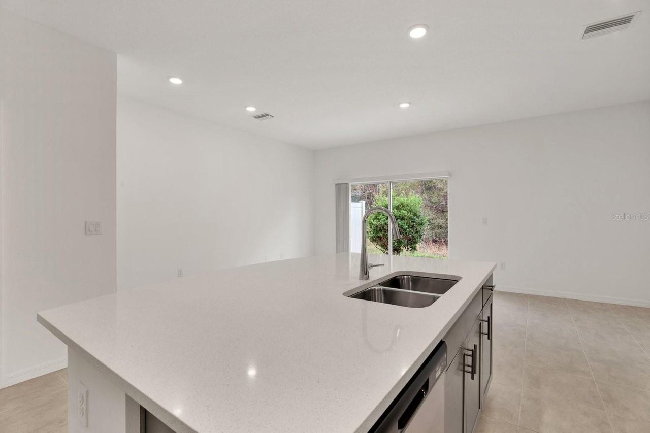 2151 Hallier Cv - Photo 7 of 39