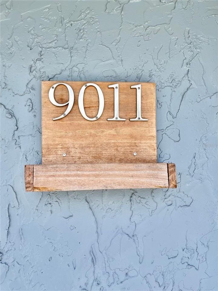 9011 Ledgestone Ln - Photo 2 of 36