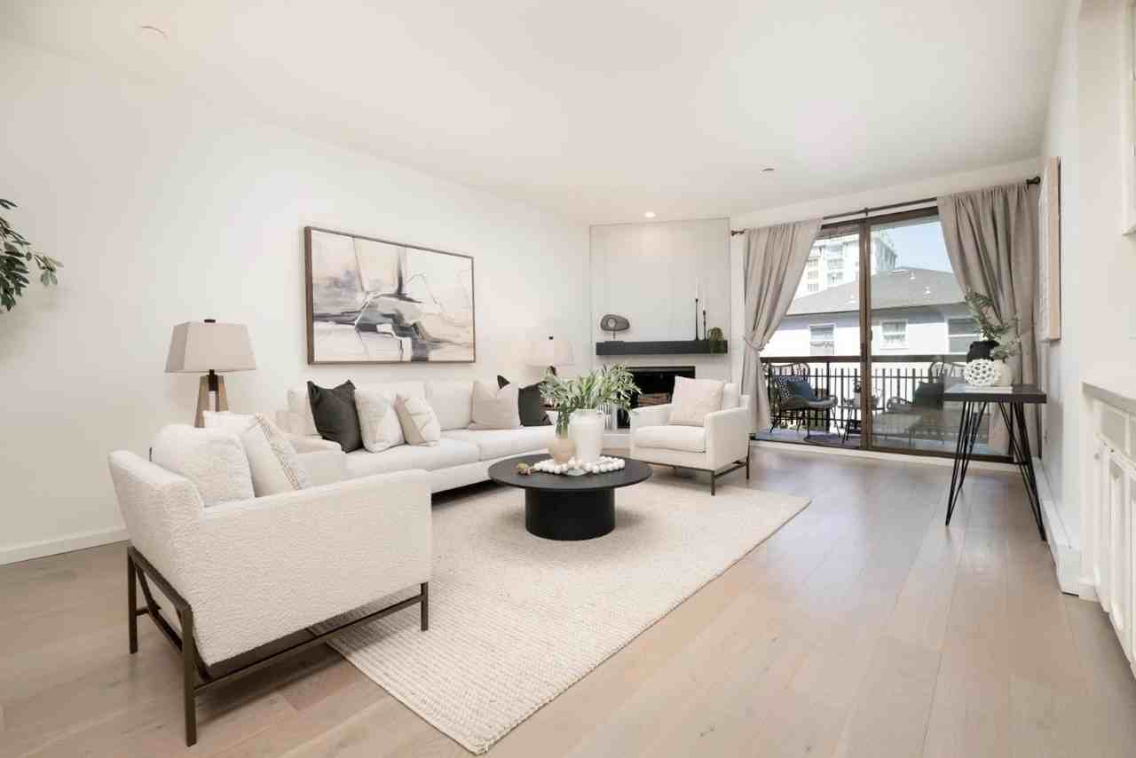 217 8th Ave - Photo 7 of 25