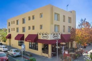 411 California Ave ## A5 - Photo 1 of 1