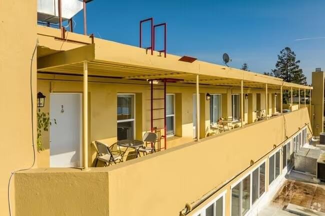 411 California Ave ## A5 - Photo 4 of 13