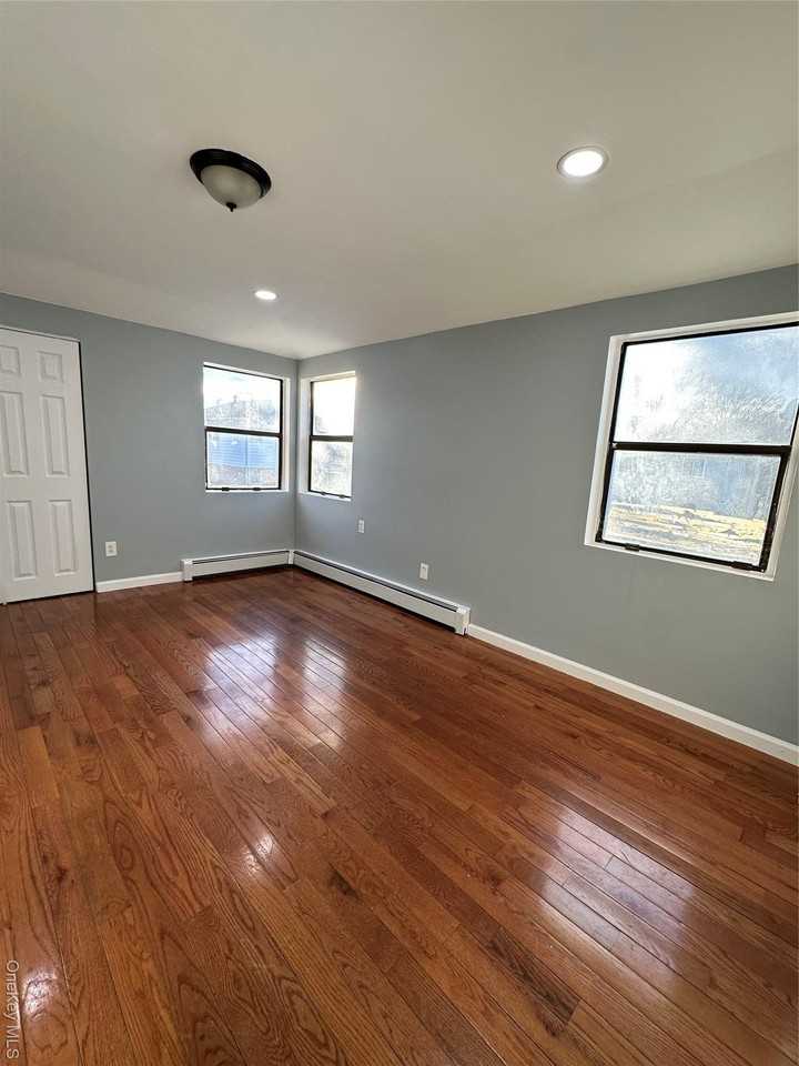 23518 147th Rd Unit 2