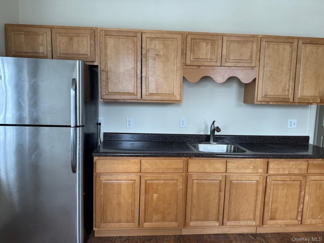 41 Clove Rd - Photo 6 of 18