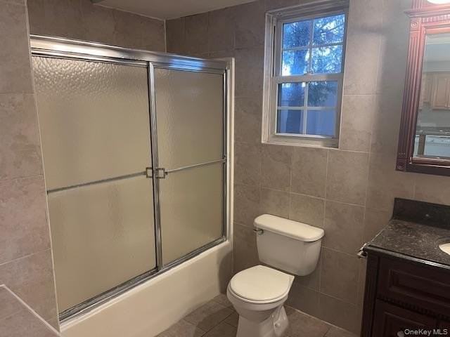 388 W Montauk Hwy Unit 388 - Photo 4 of 7