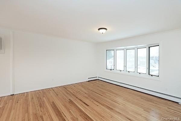 860 Beckman Dr - Photo 4 of 22