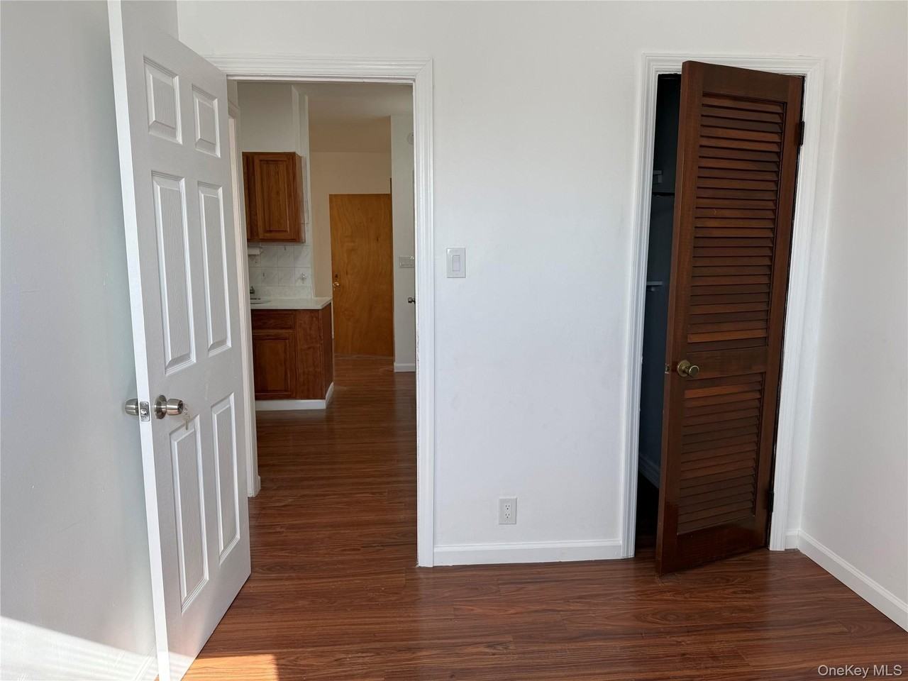 4612 25th Ave - Photo 5 of 9