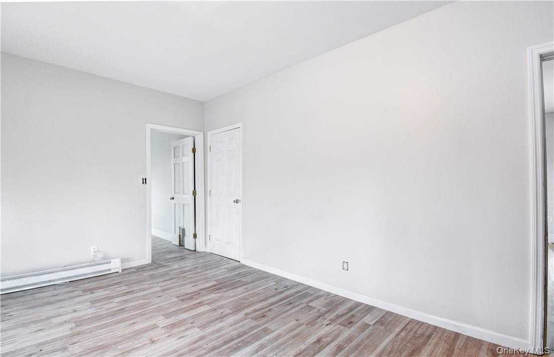 202 Midland Lake Rd - Photo 4 of 26