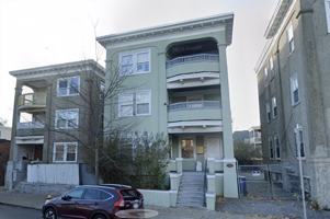 featured image of 513 Washington St Apt 2 #Apt 2