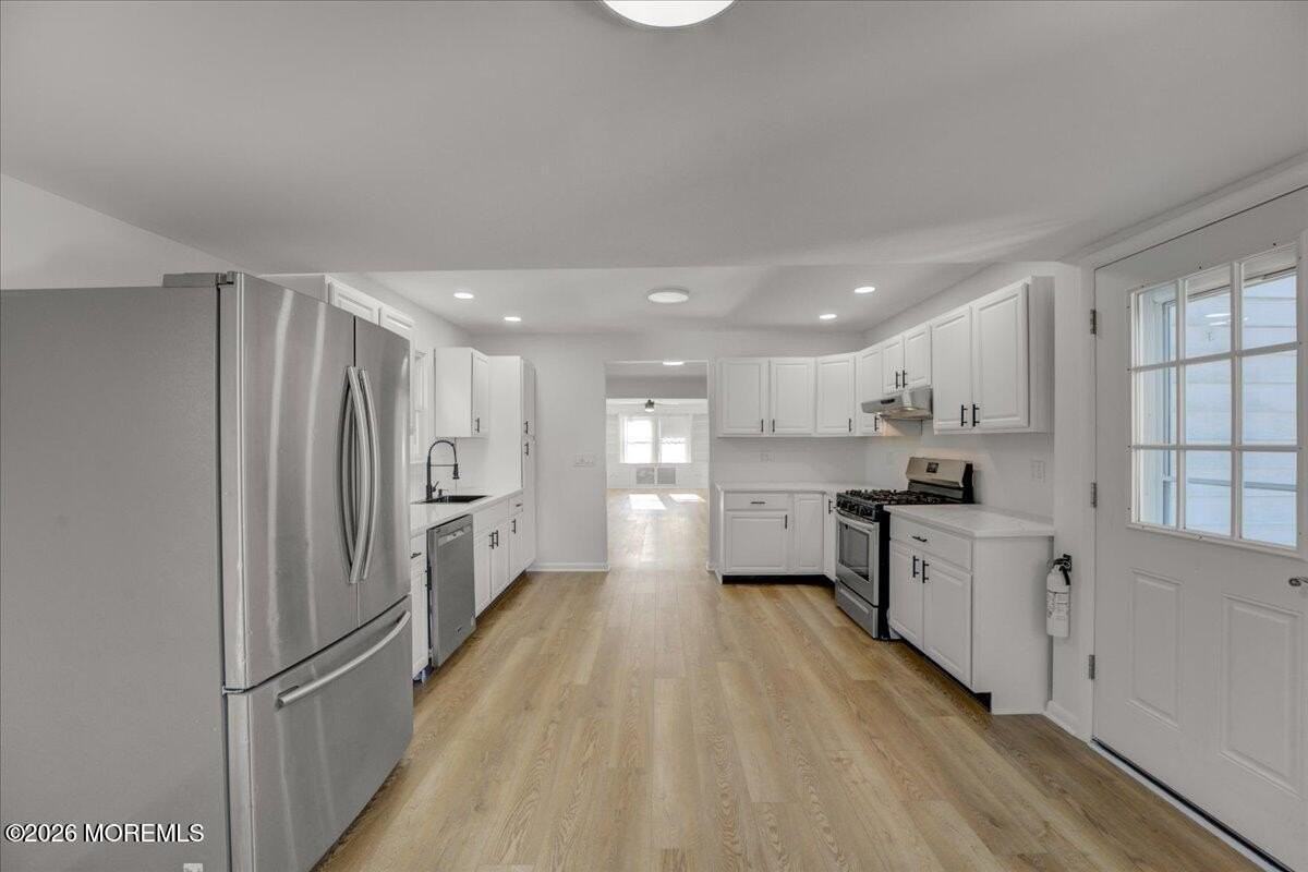 201 Gatzmer Avenue unit: Upstairs Unit - Photo 6 of 26