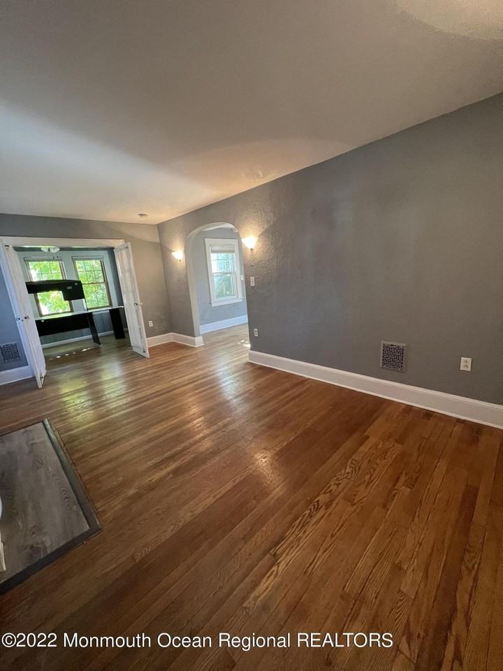 432 Harnell Ave - Photo 3 of 25