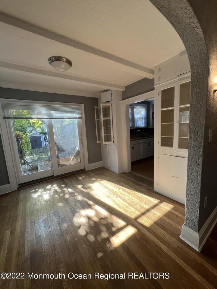 432 Harnell Ave - Photo 5 of 25