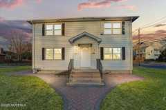 1 Gaston Avenue unit: Upstairs Unit - Photo 1 of 1