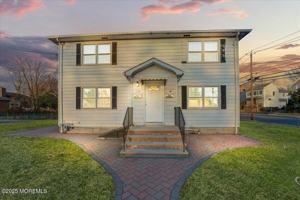 featured image of 1 Gaston Avenue unit: Upstairs Unit